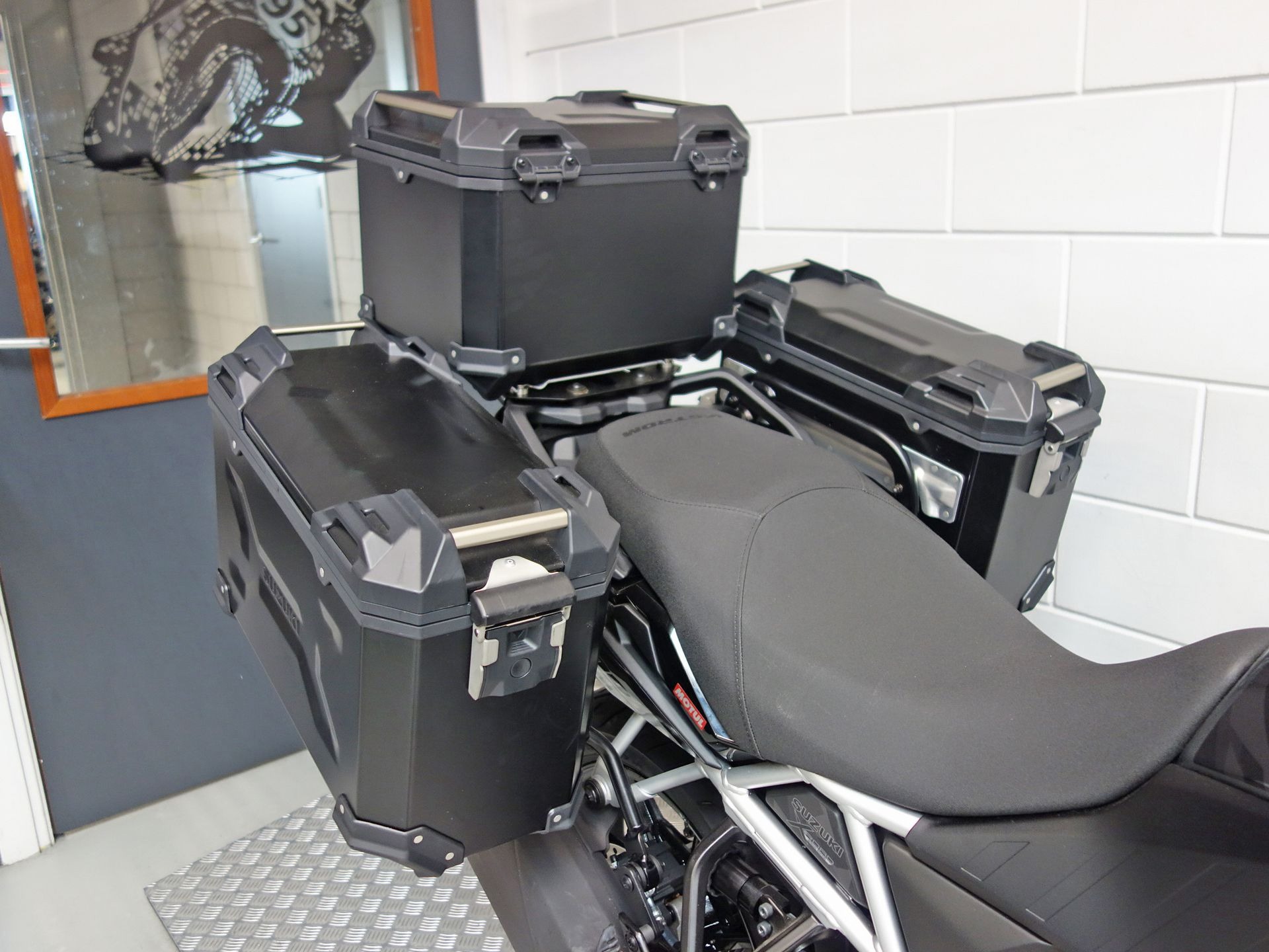 56633358-6 Nieuwe Suzuki V-Strom all-road met 776cc motor uit 2026 bij NIWA Motoren