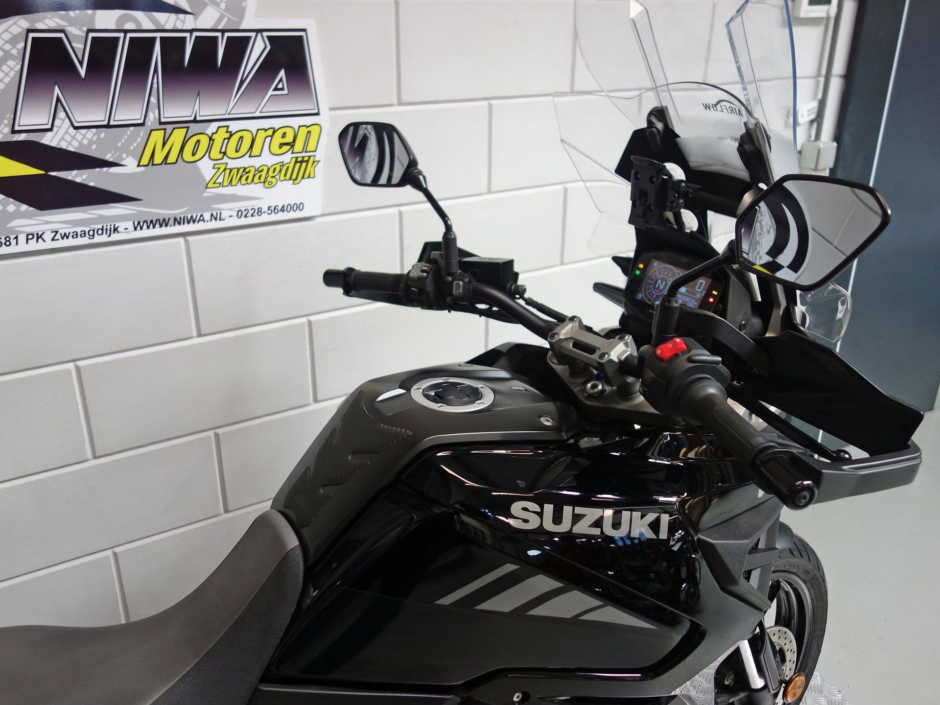 56633426-5 Gebruikte Suzuki V-Strom tour met 1037cc motor uit 2021 bij NIWA Motoren