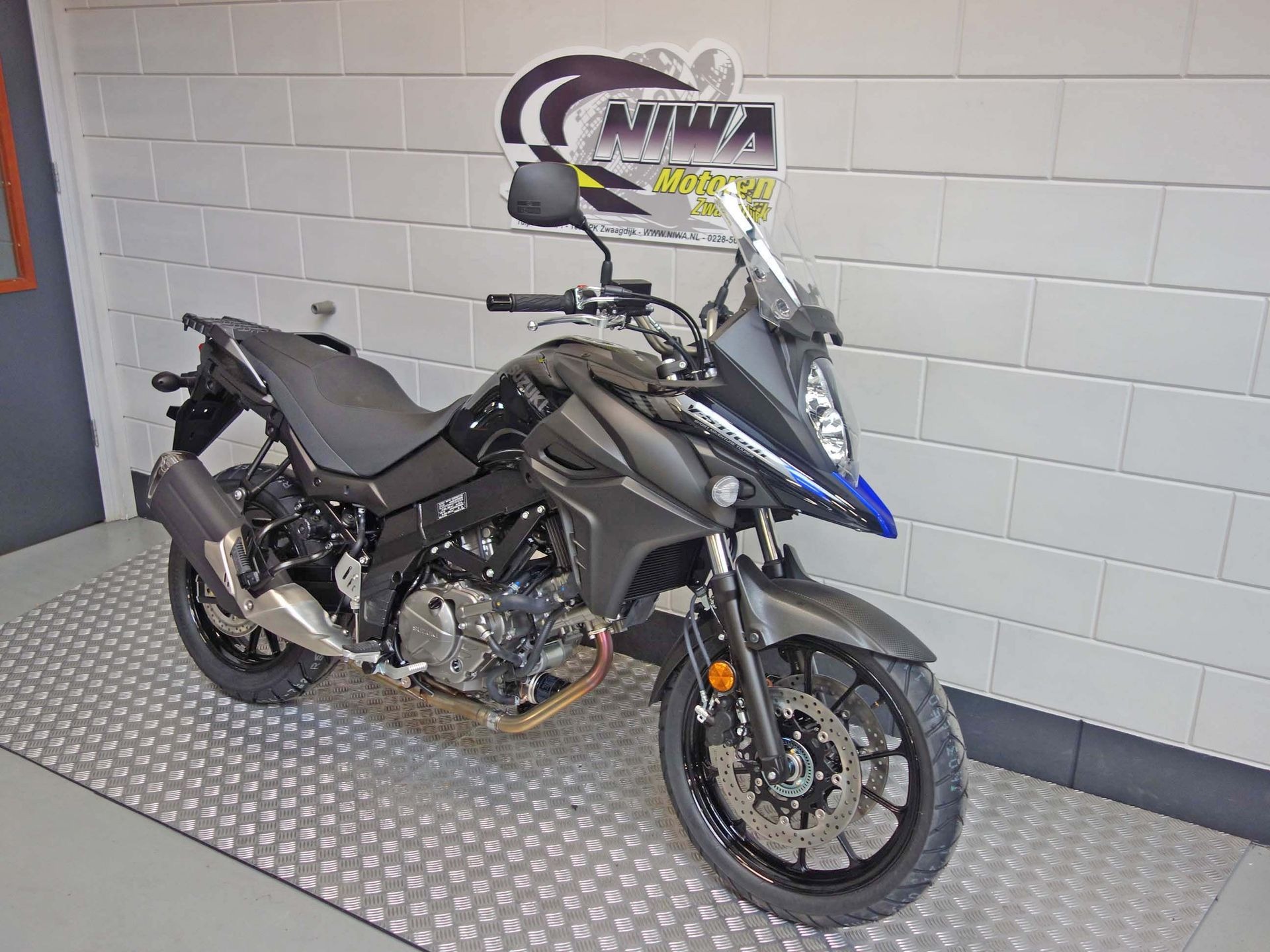 56633509-2 Gebruikte Suzuki V-Strom overig met cc motor uit 2026 bij NIWA Motoren