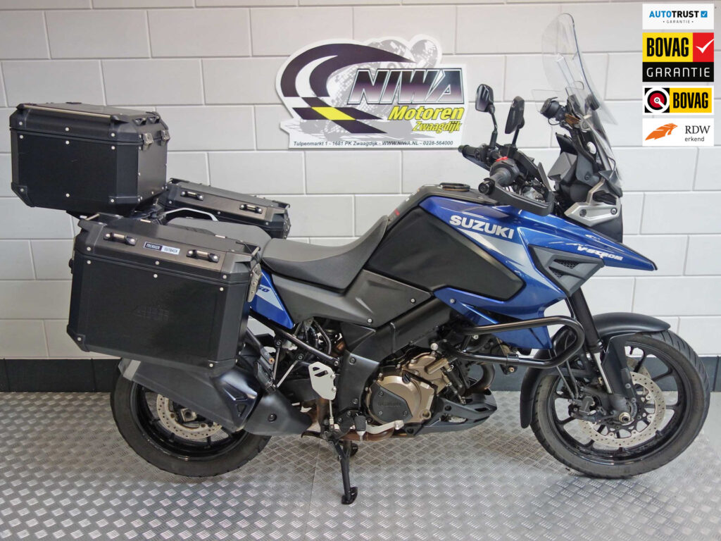 Gebruikte Suzuki V-Strom tour met 1037cc motor uit 2023 bij NIWA Motoren