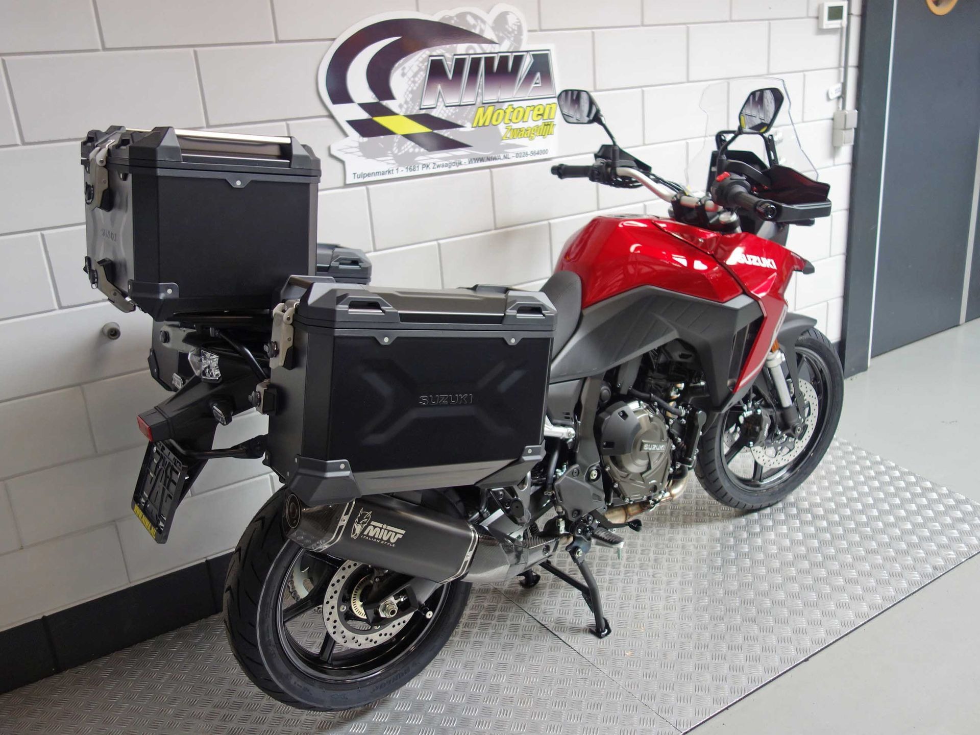 56633554-2 Nieuwe Suzuki V-Strom tour met 776cc motor uit 2026 bij NIWA Motoren