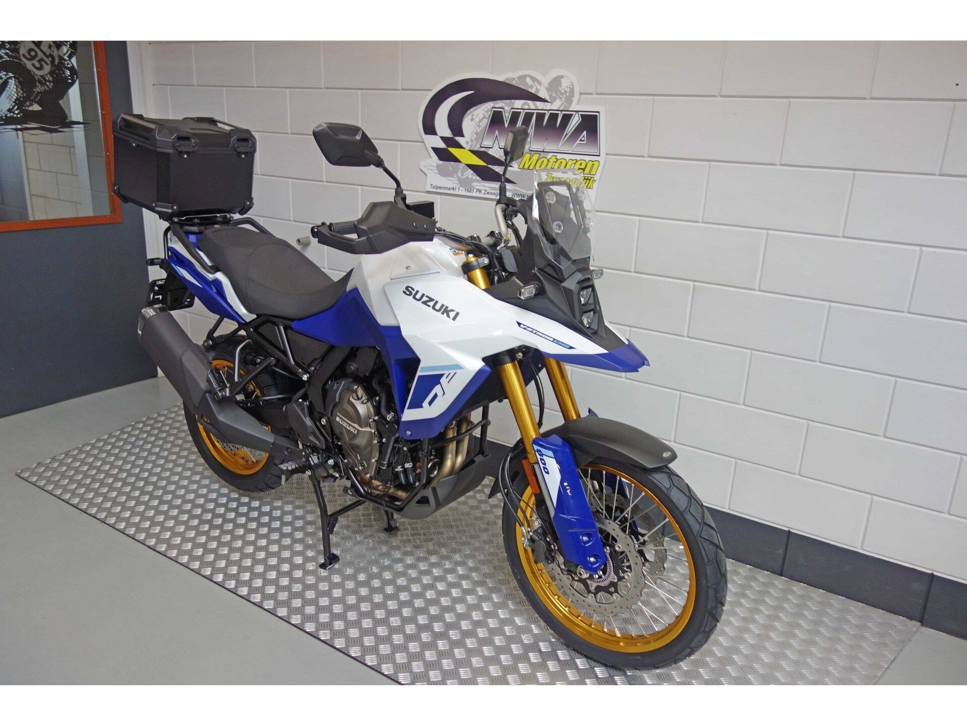 56633581-2 Nieuwe Suzuki V-Strom tour met 776cc motor uit 2026 bij NIWA Motoren