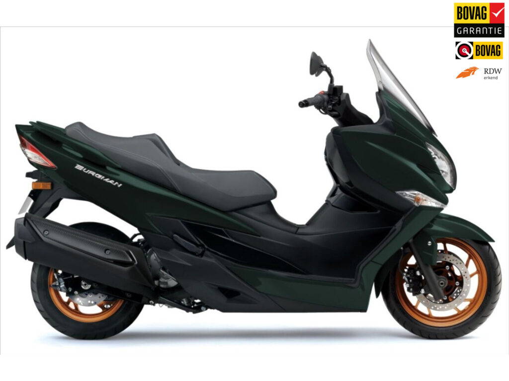 Nieuwe Suzuki Burgman motorscooter met 400cc motor uit 2026 bij NIWA Motoren