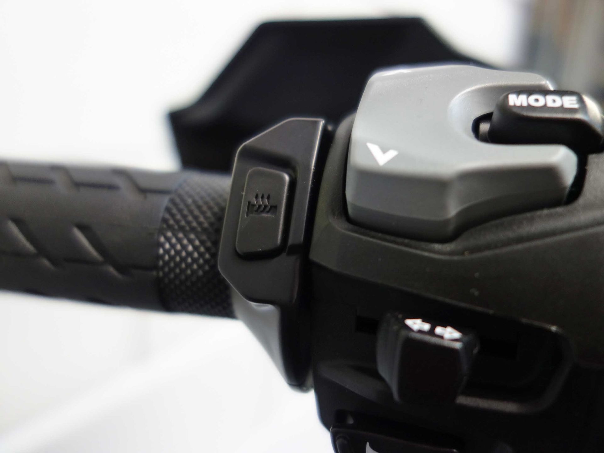 56633585-9 Nieuwe Suzuki V-Strom tour met 776cc motor uit 2026 bij NIWA Motoren
