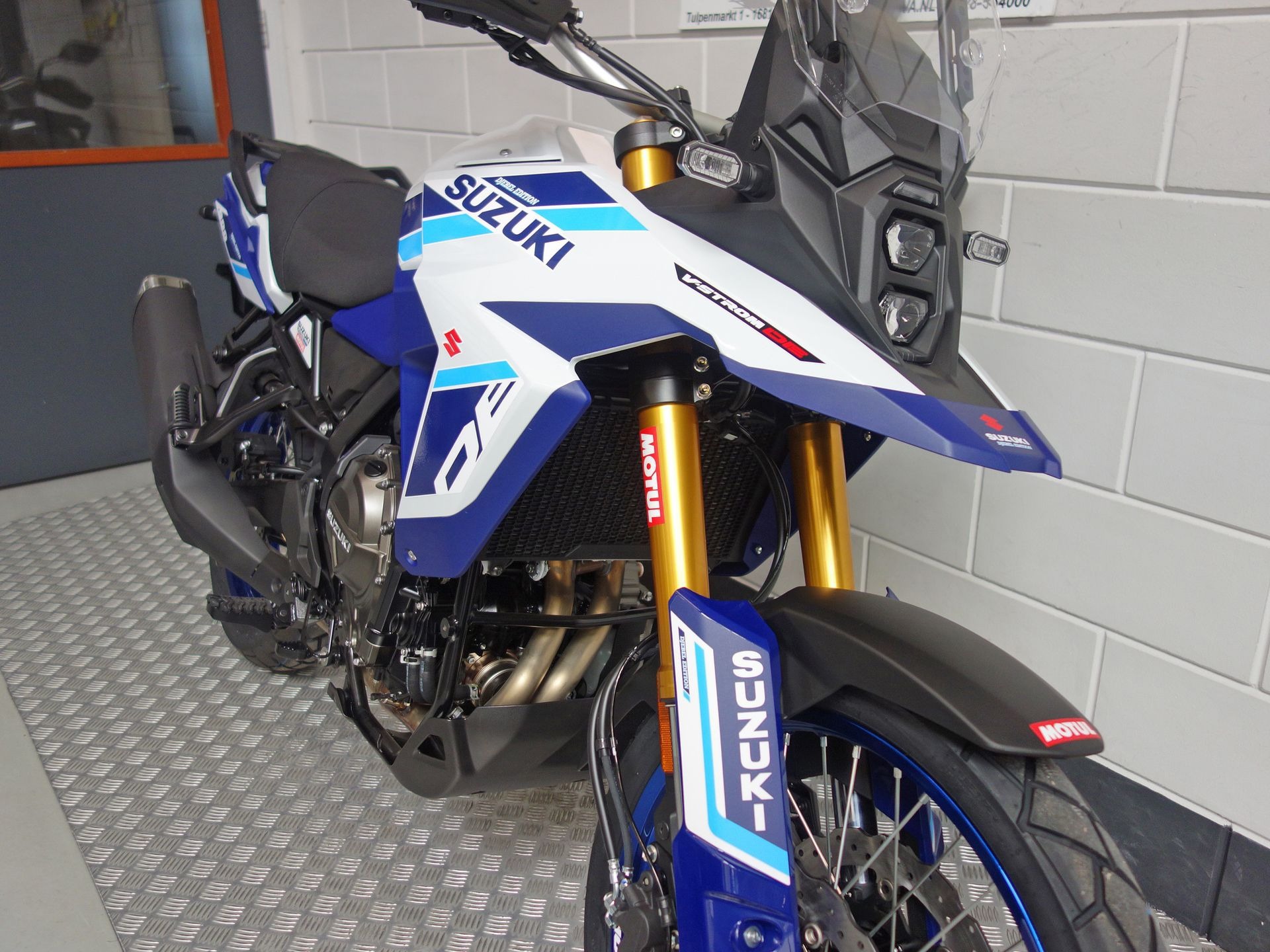 56633590-7 Nieuwe Suzuki V-Strom all-road met 776cc motor uit 2026 bij NIWA Motoren