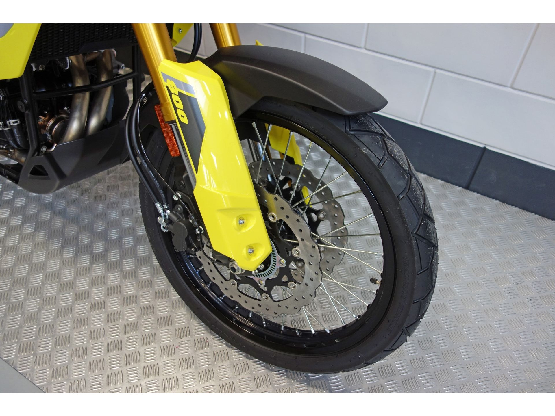 56633598-4 Nieuwe Suzuki V-Strom tour met 776cc motor uit 2026 bij NIWA Motoren