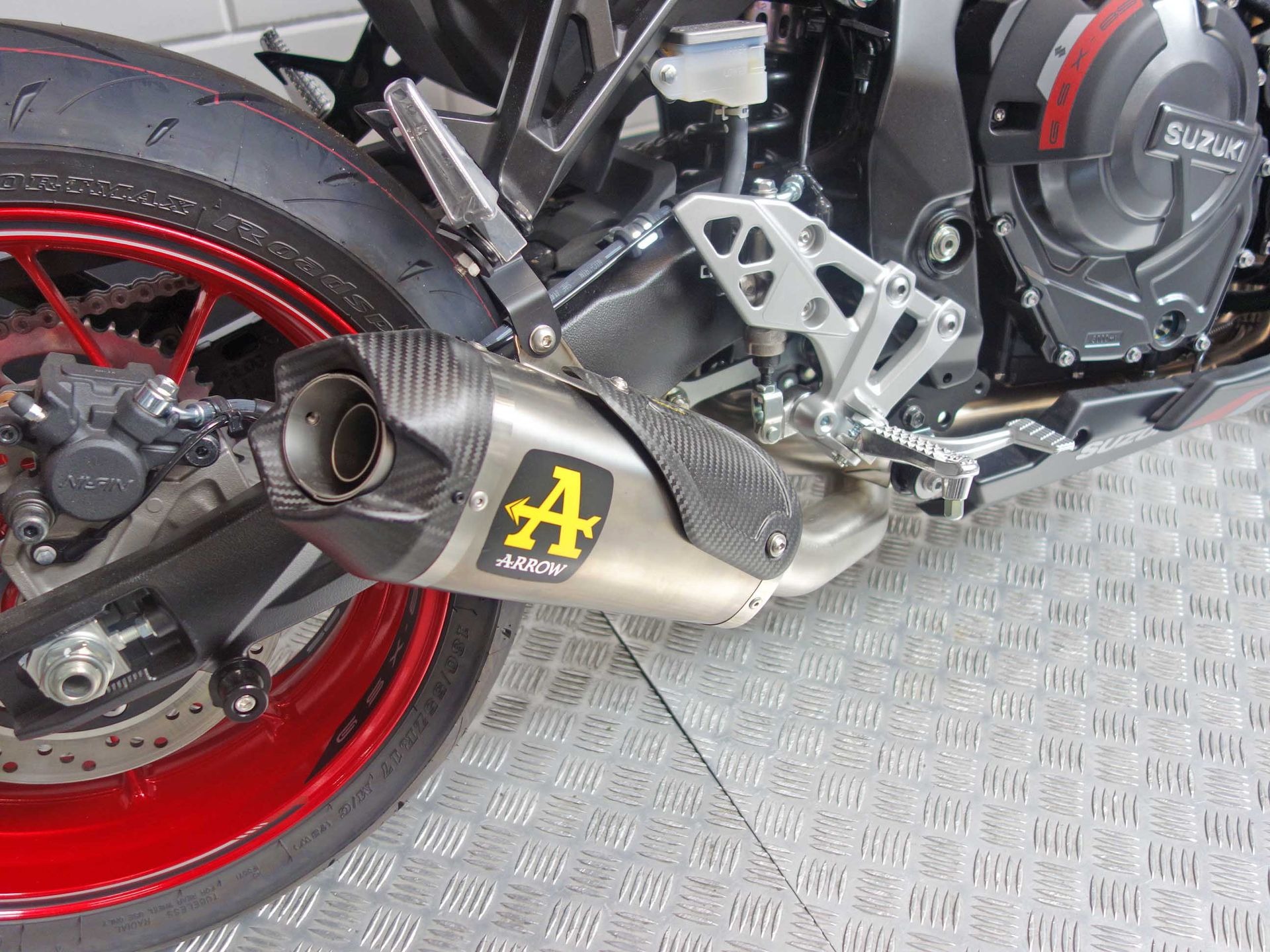 56633611-6 Nieuwe Suzuki GSX naked bike met cc motor uit 2026 bij NIWA Motoren