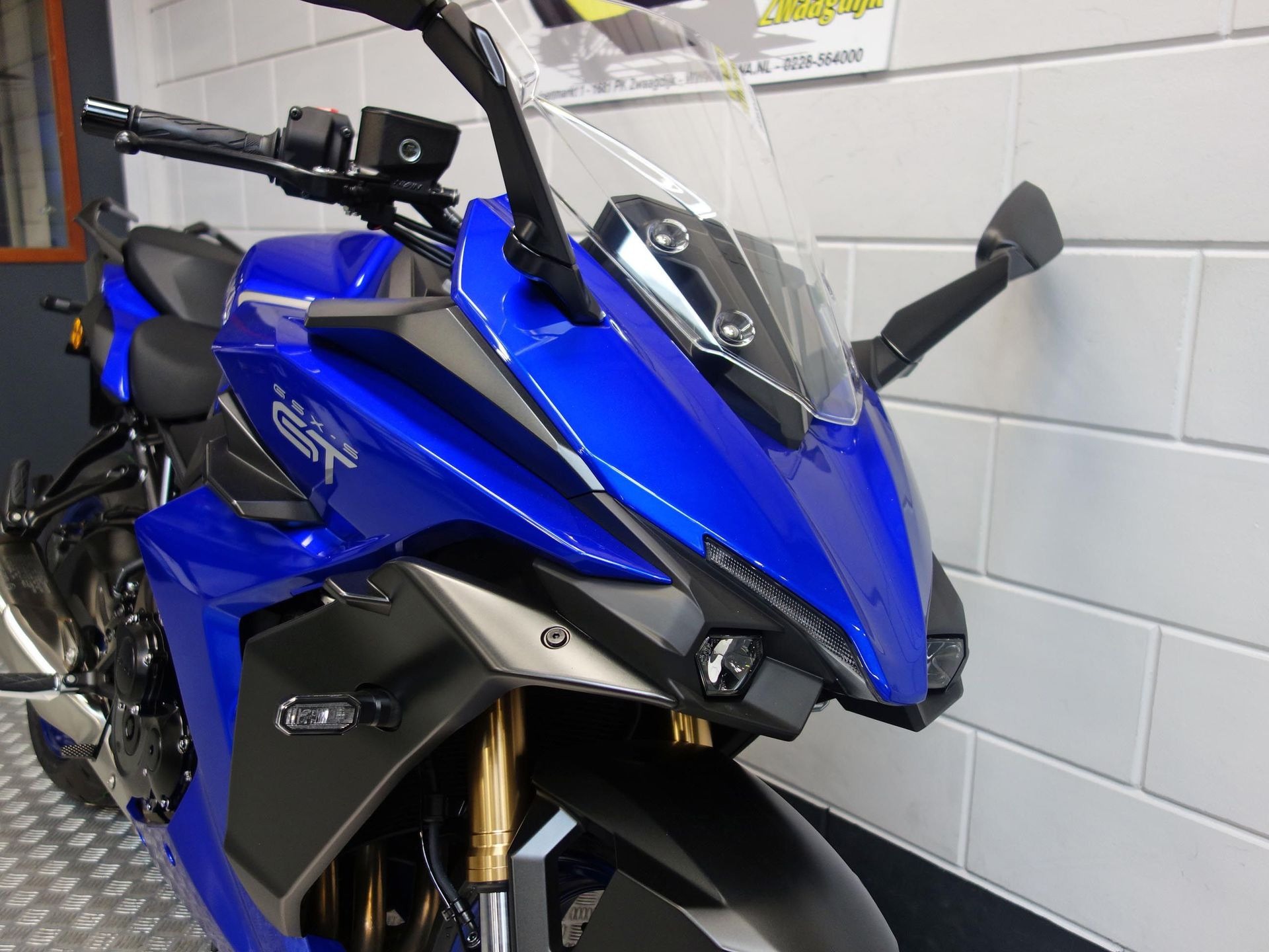 56633645-4 Nieuwe Suzuki GSX tour met 999cc motor uit 2026 bij NIWA Motoren
