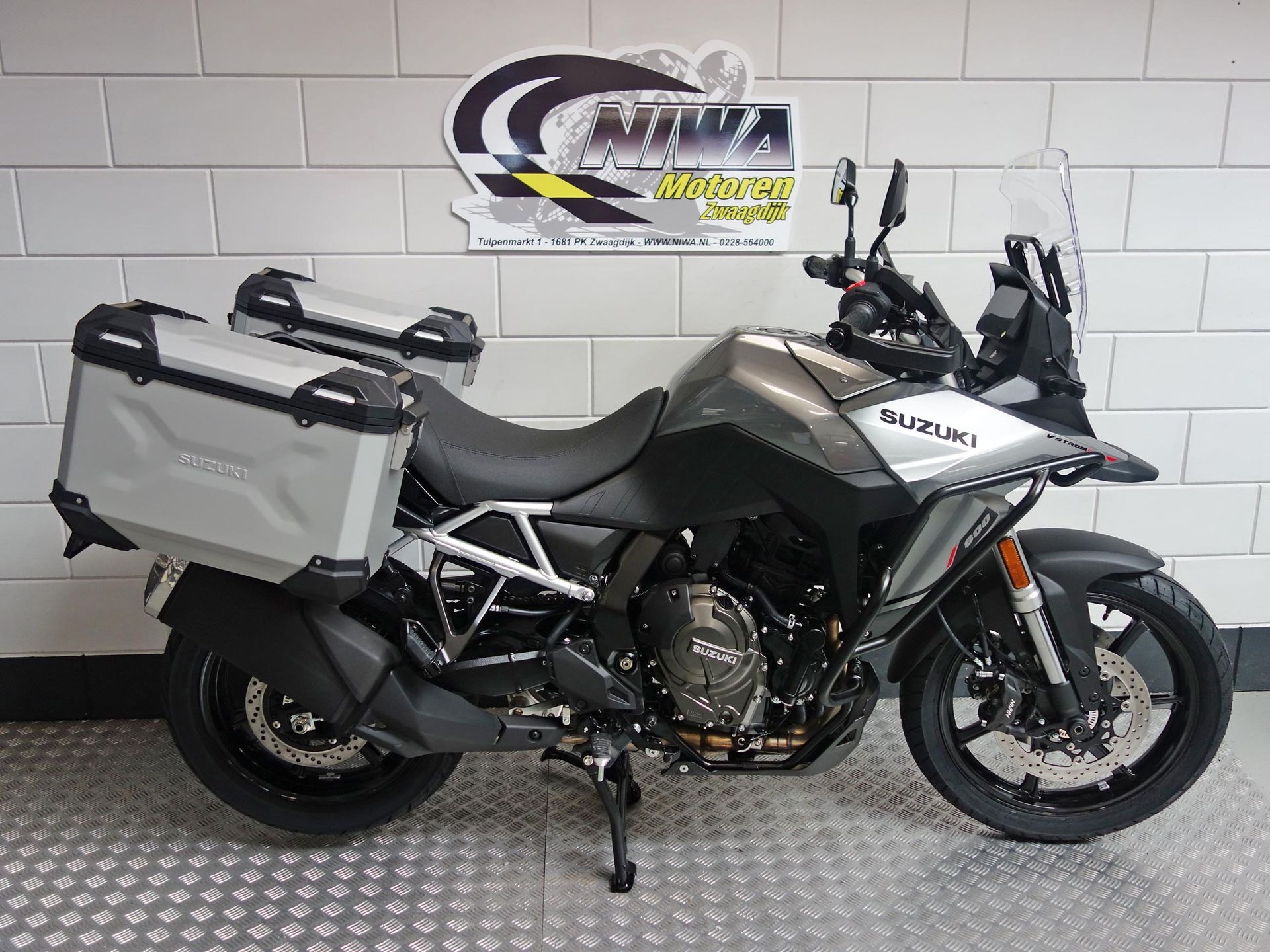 56633654-5 Nieuwe Suzuki V-Strom tour met 776cc motor uit 2026 bij NIWA Motoren