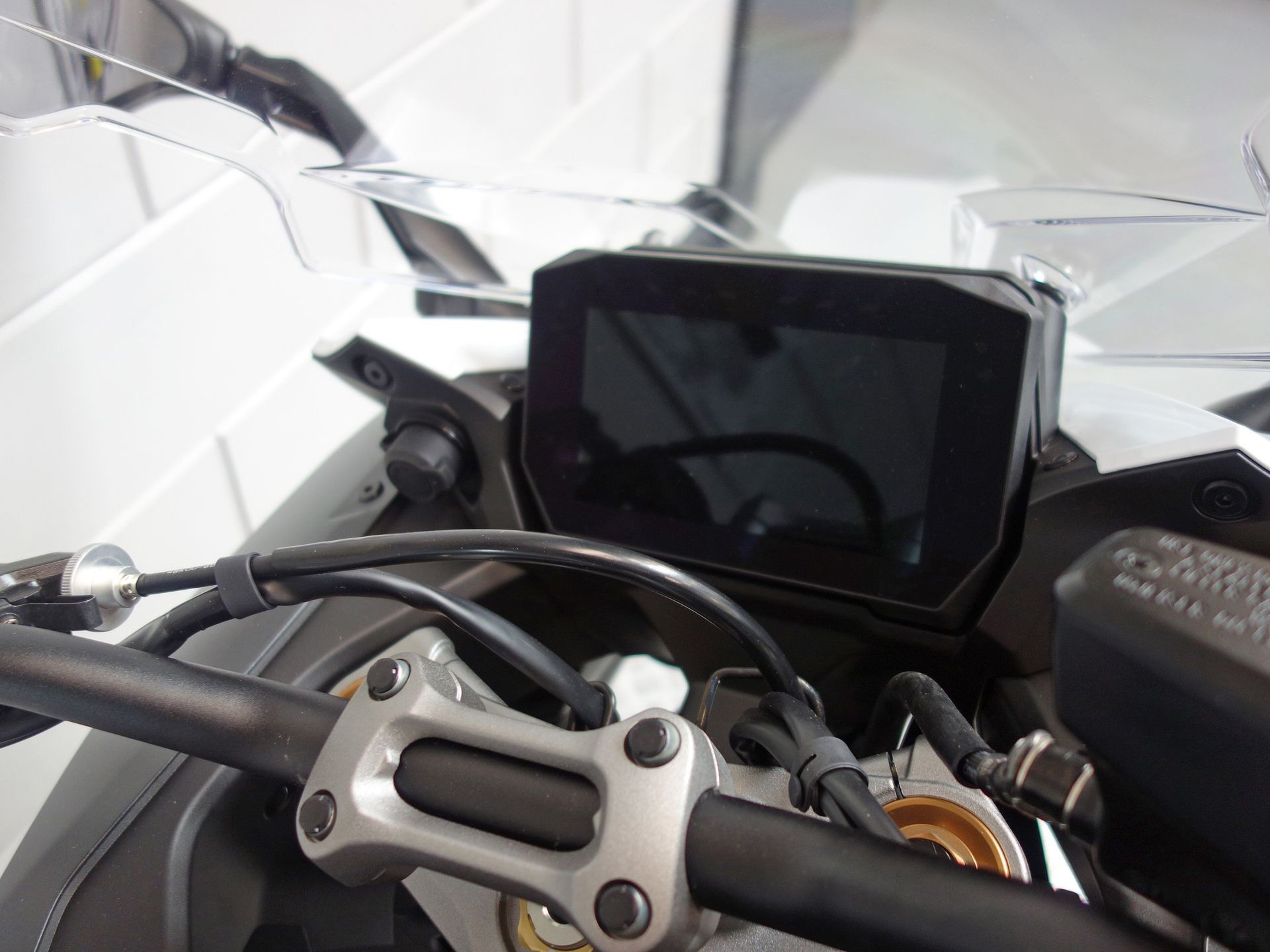 56633658-8 Nieuwe Suzuki GSX tour met 999cc motor uit 2026 bij NIWA Motoren