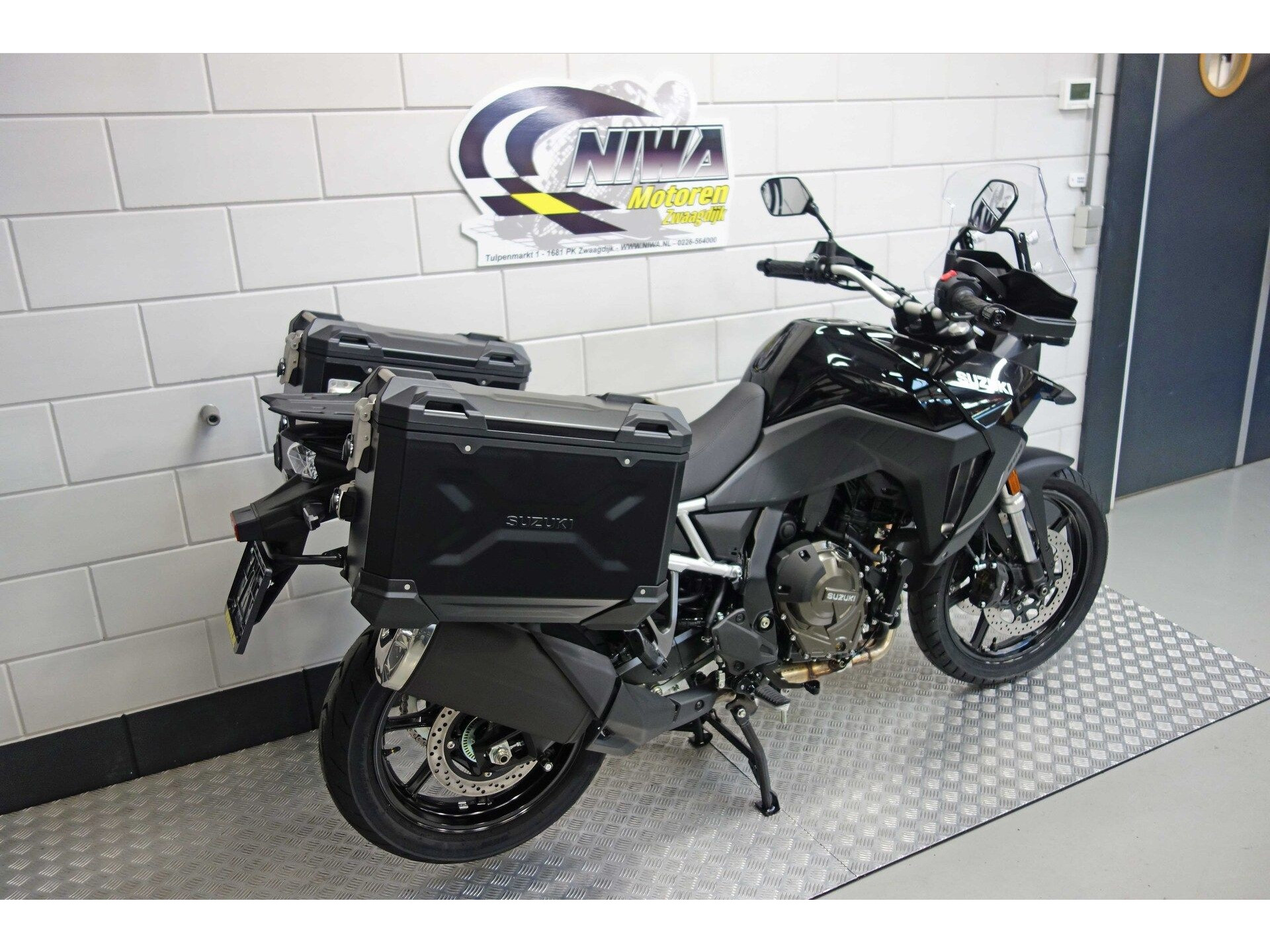 56633699-3 Nieuwe Suzuki V-Strom tour met 776cc motor uit 2026 bij NIWA Motoren