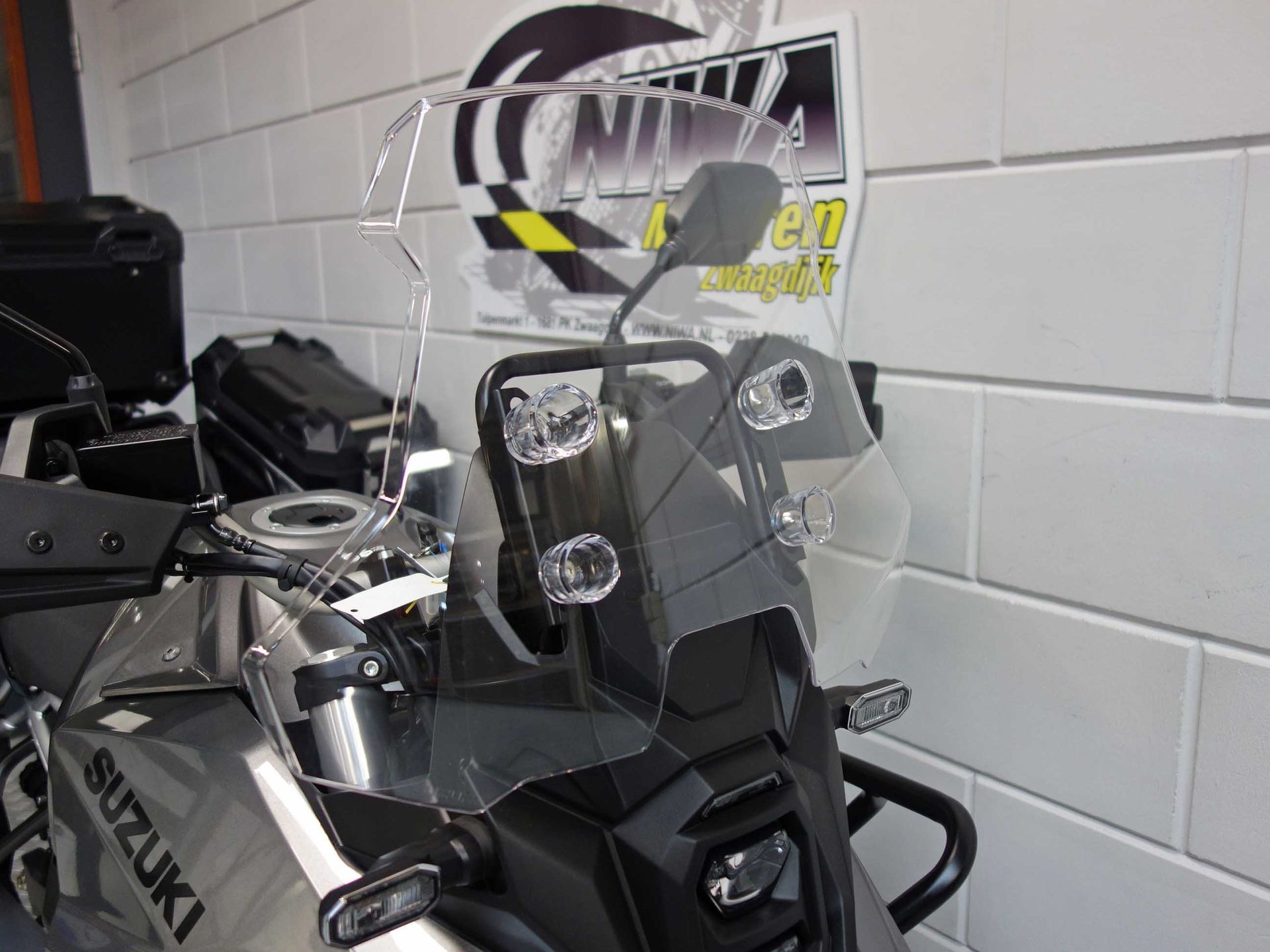 56633700-4 Nieuwe Suzuki V-Strom tour met 776cc motor uit 2026 bij NIWA Motoren