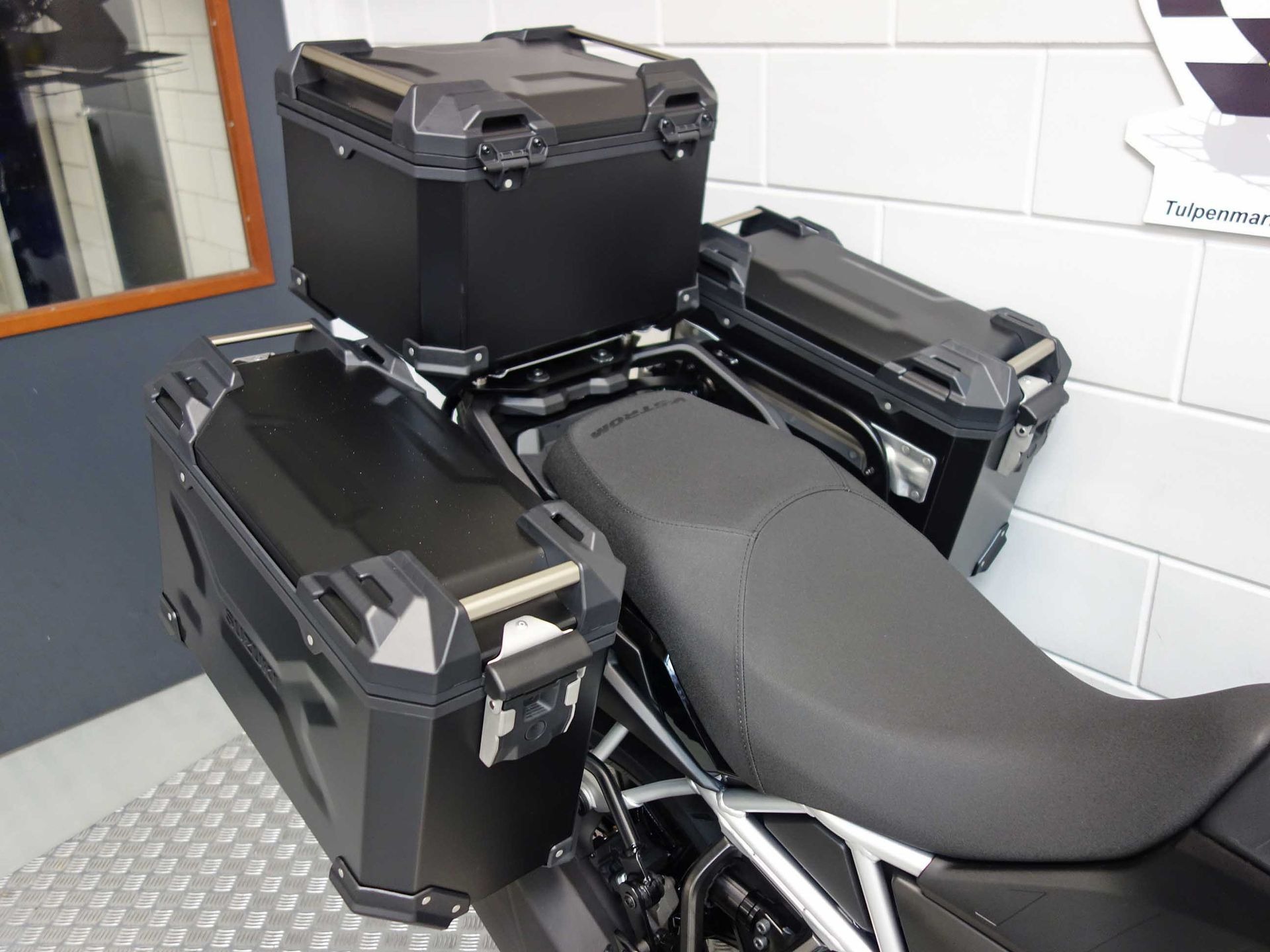 56633700-6 Nieuwe Suzuki V-Strom tour met 776cc motor uit 2026 bij NIWA Motoren