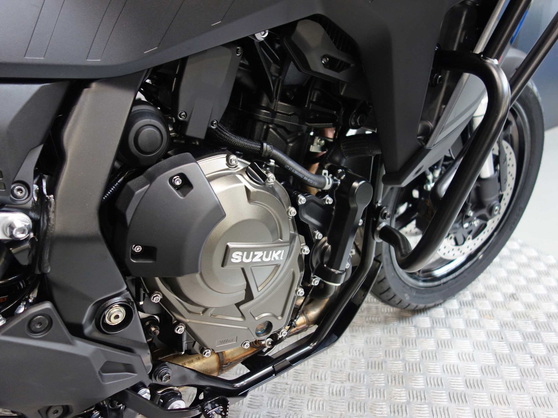 56633700-8 Nieuwe Suzuki V-Strom tour met 776cc motor uit 2026 bij NIWA Motoren