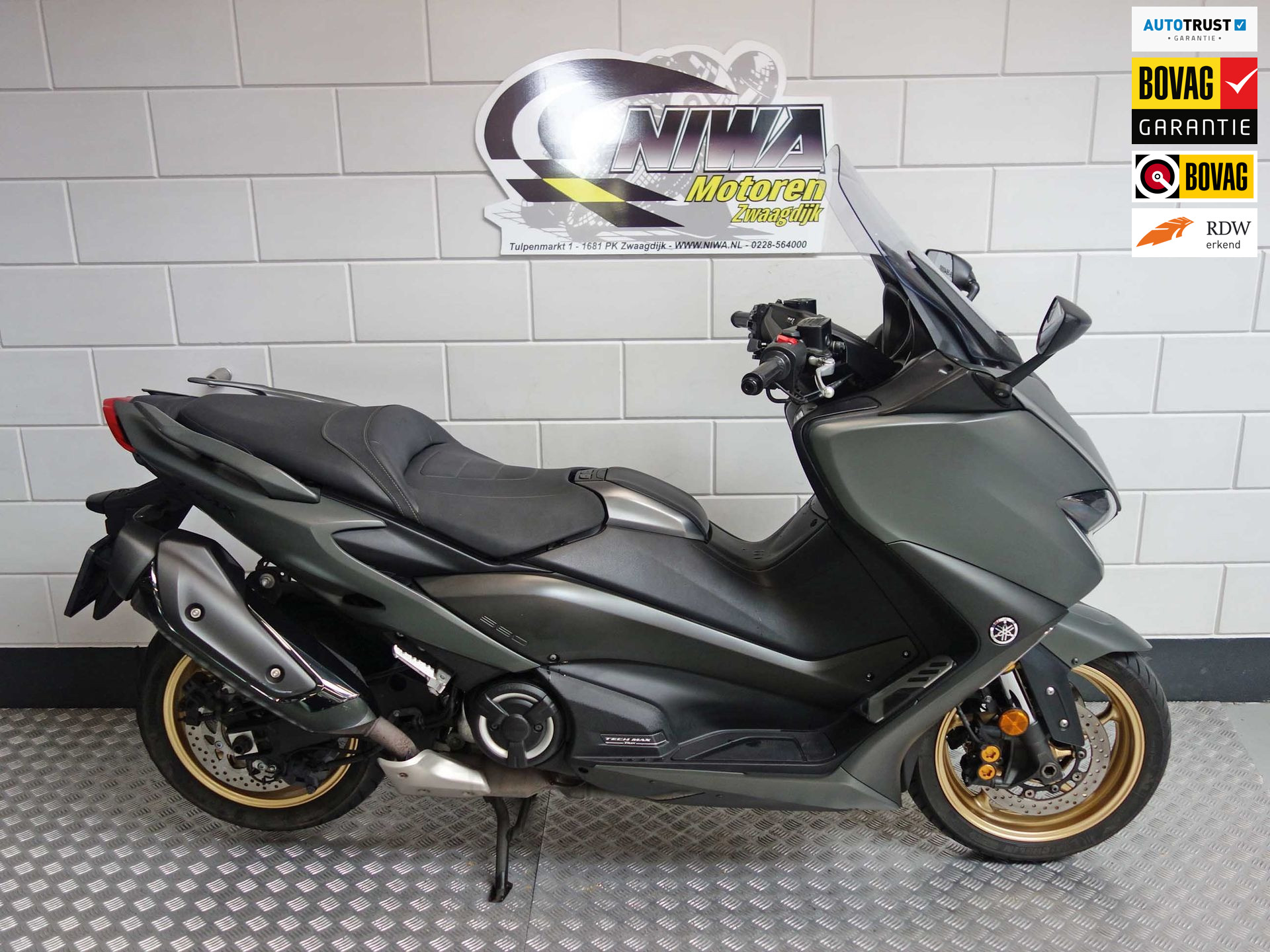 56633719-1 Gebruikte Yamaha T-MAX motorscooter met 562cc motor uit 2020 bij NIWA Motoren