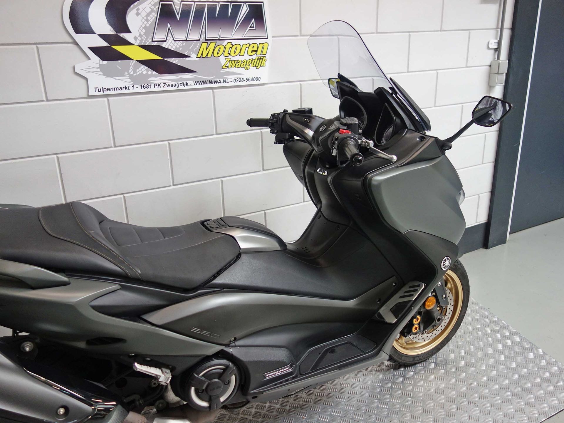 56633719-5 Gebruikte Yamaha T-MAX motorscooter met 562cc motor uit 2020 bij NIWA Motoren