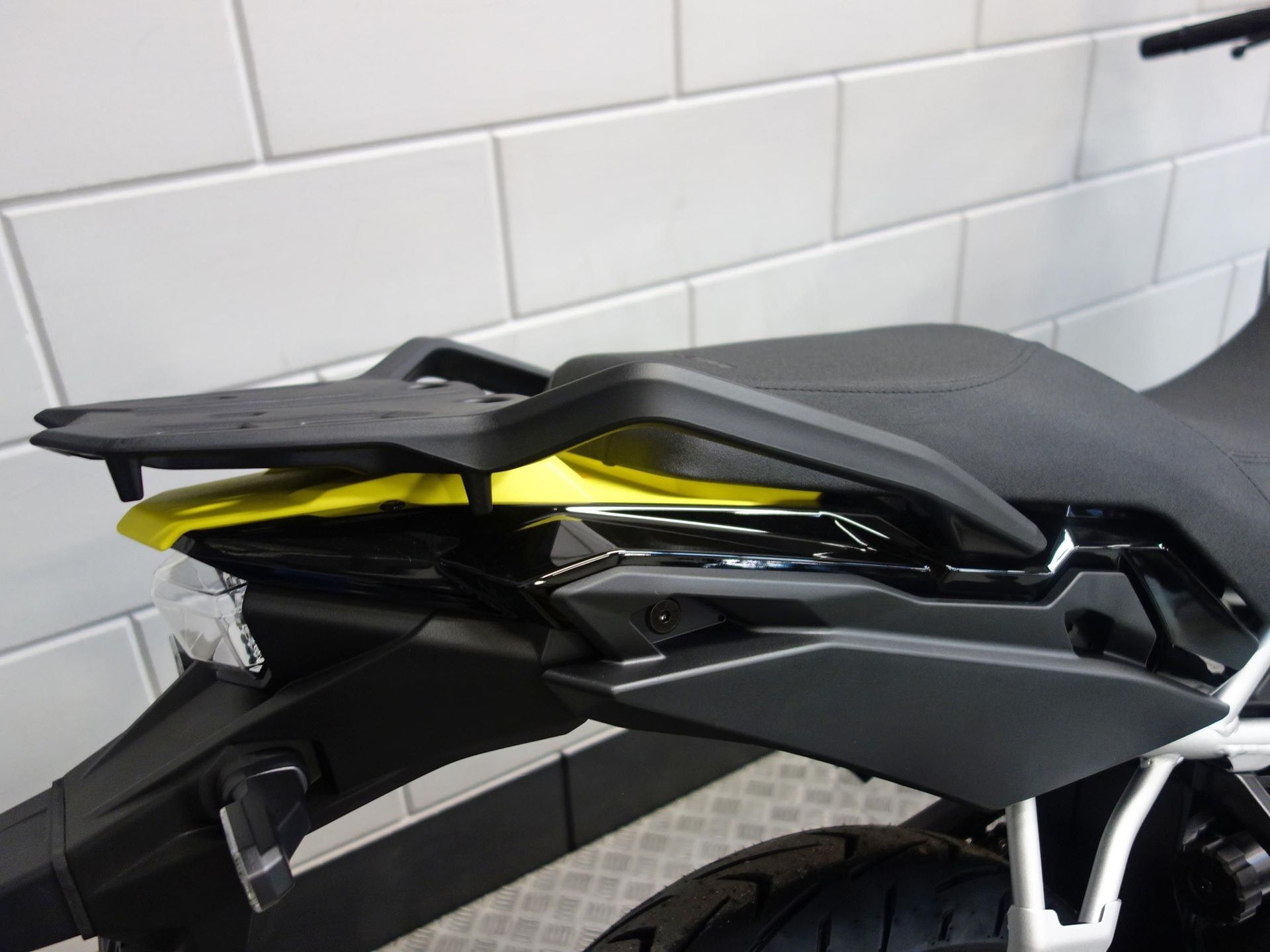 56633729-5 Nieuwe Suzuki V-Strom tour met 776cc motor uit 2025 bij NIWA Motoren