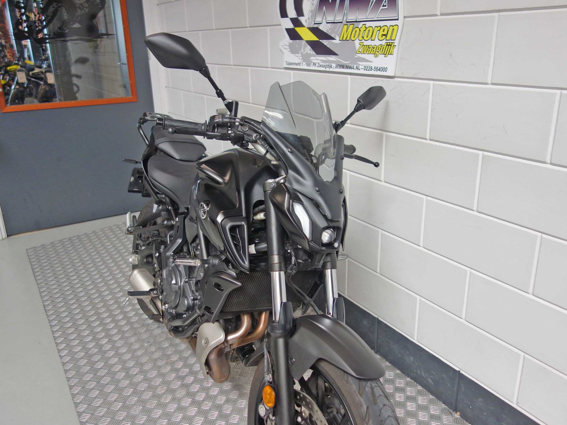 56633730-4 Gebruikte Yamaha MT 07 naked bike met 689cc motor uit 2022 bij NIWA Motoren