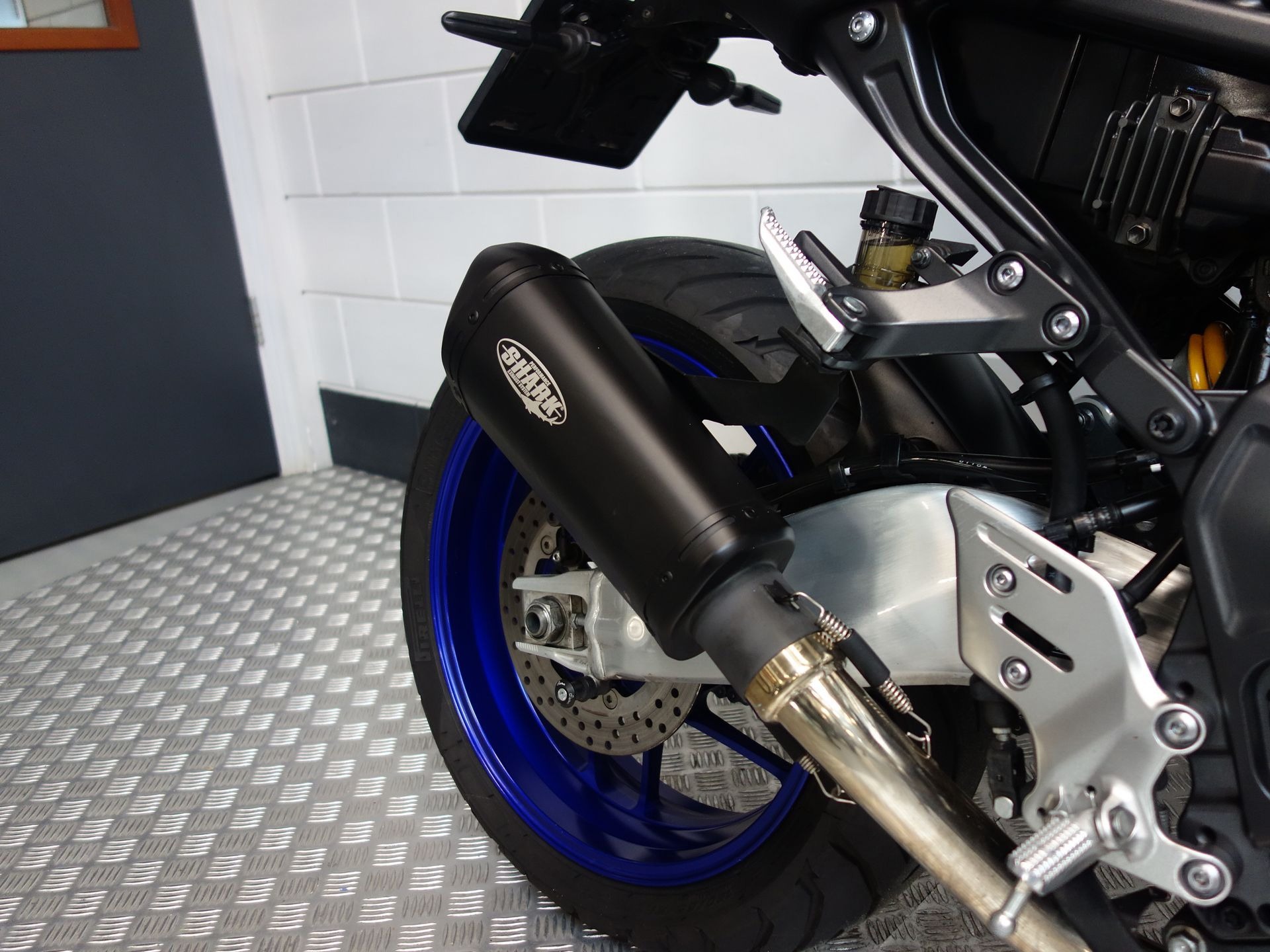 56633761-6 Gebruikte Yamaha MT 09 naked bike met 890cc motor uit 2021 bij NIWA Motoren